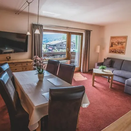 Appartementhaus Am Gschwandtkopf דירה זיפלד אין טירול